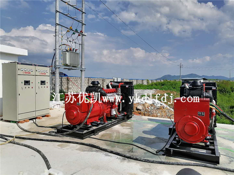 2020年7月24日，400KW玉柴聯(lián)合動力發(fā)電機組兩臺并機交付廣西某工廠使用