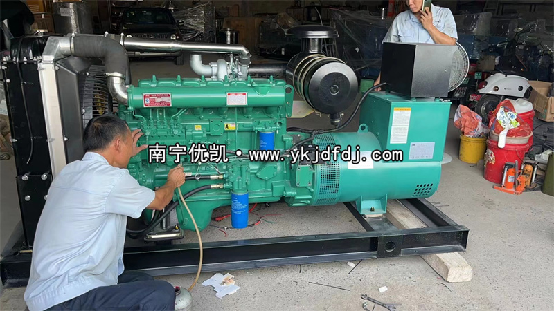 2022年9月24日，博羚100KW柴油發(fā)電機組發(fā)貨防城港東興市