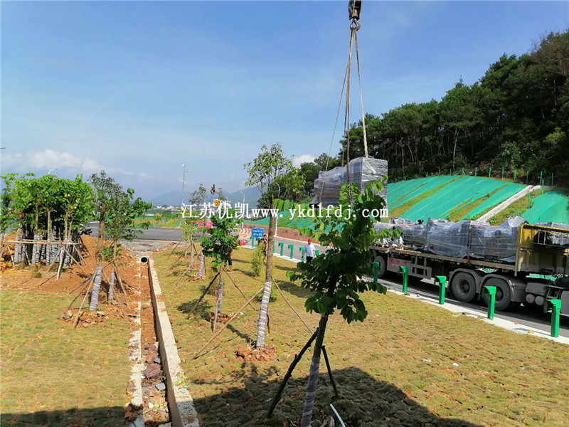 2020年8月21日，200KW-500KW上柴發(fā)電機(jī)組10臺交付客戶項(xiàng)目各個(gè)地點(diǎn)