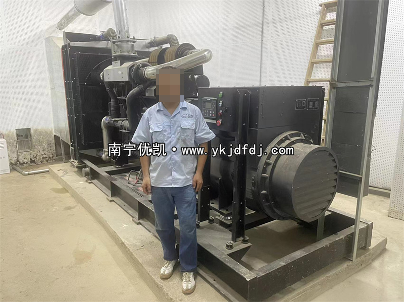2022年8月23日，800KW上柴發(fā)電機組含機房降噪工程江西某單位安裝調試完畢