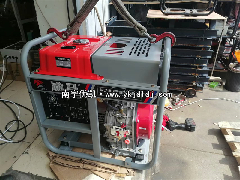 2023年8月10日，10kw柴油發(fā)電機組加裝ATS柜裝車發(fā)貨