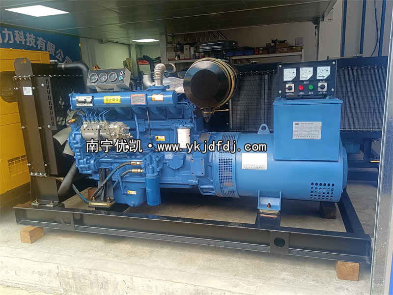 2024年5月26日，80kw濰坊雷納柴油發(fā)電機(jī)組發(fā)貨武鳴某中學(xué)