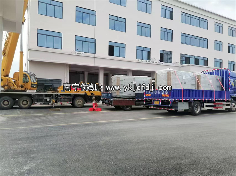 2025年6月23日，平果項目3臺低噪音柴油發(fā)電機到貨