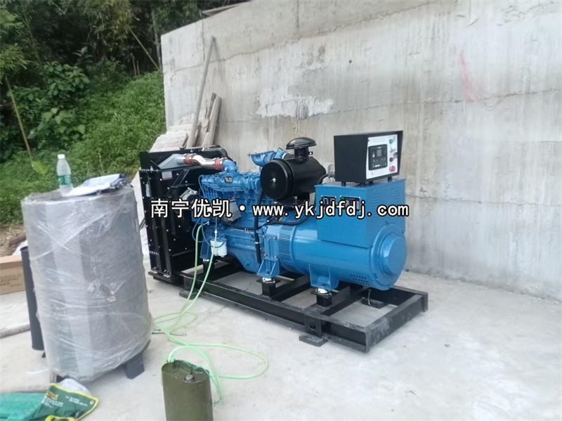 2025年9月5日，崇左項(xiàng)目150kw柴油發(fā)電機(jī)組到貨試機(jī)